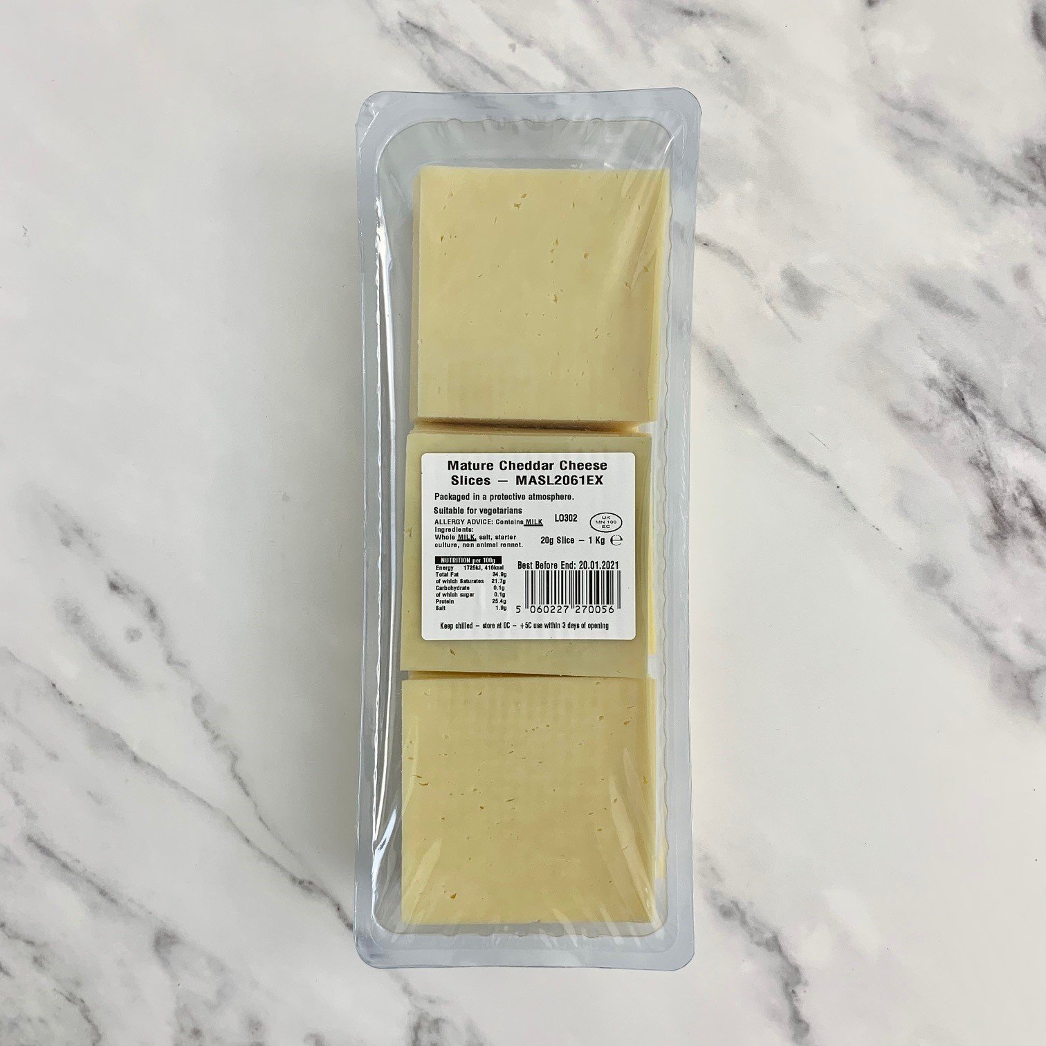 Sliced Mature Cheddar Cheese – 1kg