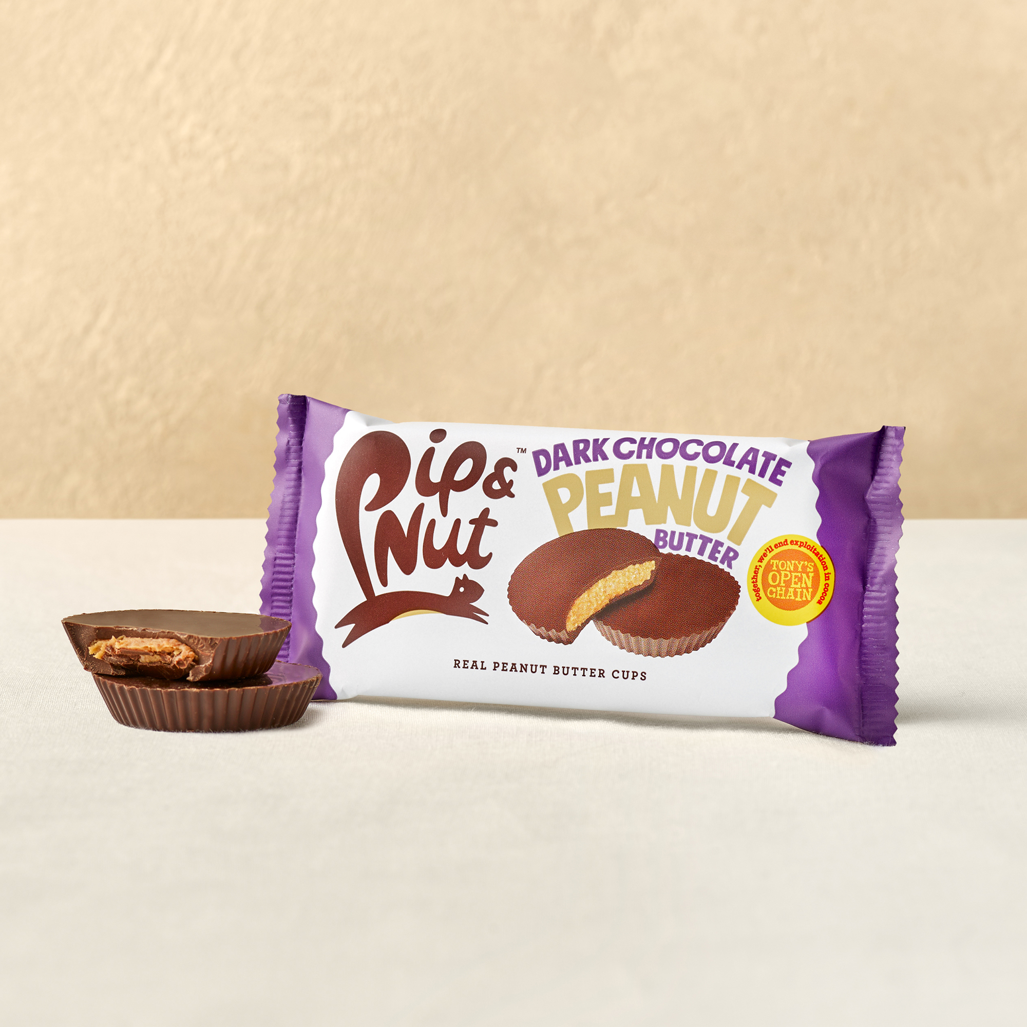 Pip & Nut Dark Chocolate Almond Butter Cups – 15 x 34g